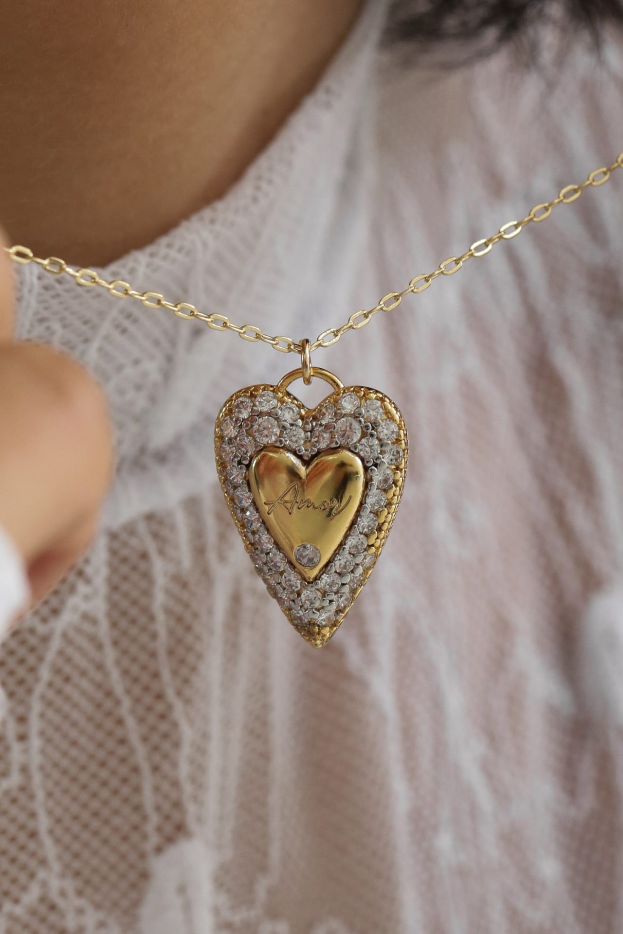 COLAR LOVE